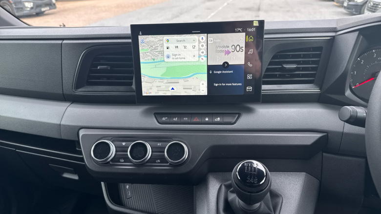 Renault Master Mwb Diesel Fwd MM35 Blue dCi 130 Advance Medium Roof Van